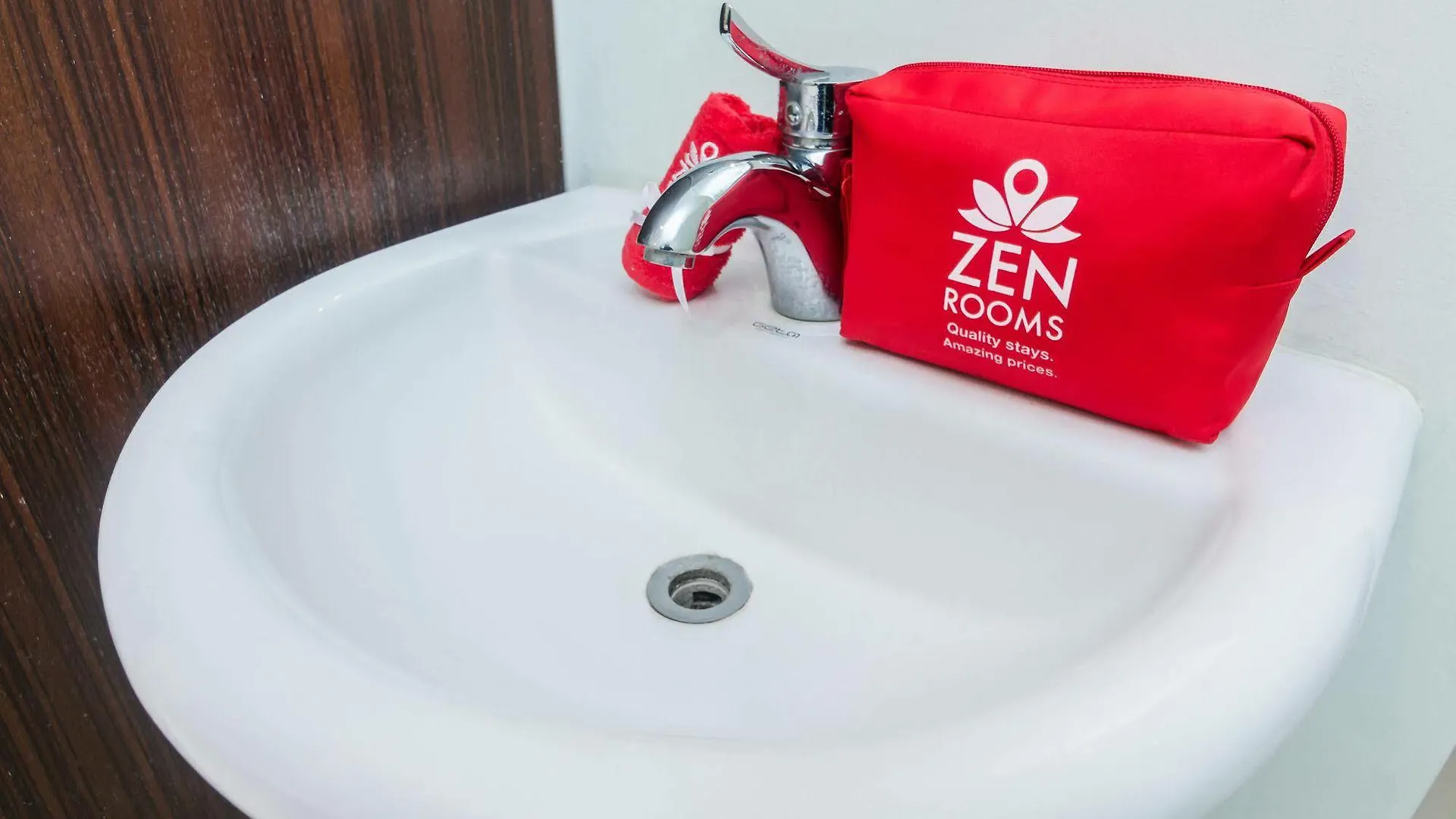 Zen Rooms By Pass Nusa Dua נוסא דואה