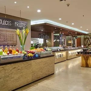 5* Semesteranläggning (resort) Courtyard By Marriott Bali